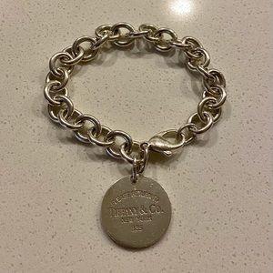Authentic Tiffany and Co. Return to Tiffany Circle Tag Bracelet
